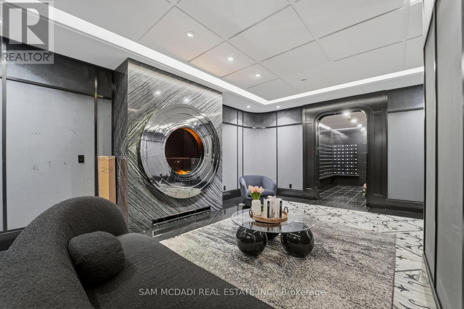 1603 - 88 Blue Jays Way, Toronto (Waterfront Communities), Ontario  M5V 0L7 - Photo 24 - C12901844