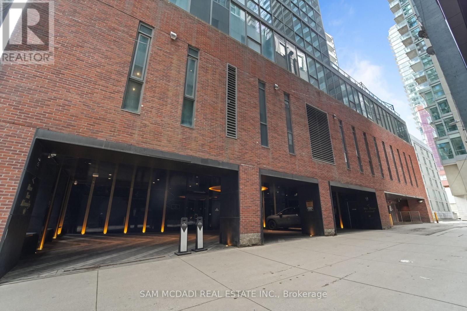 1603 - 88 Blue Jays Way, Toronto (Waterfront Communities), Ontario  M5V 0L7 - Photo 26 - C12901844