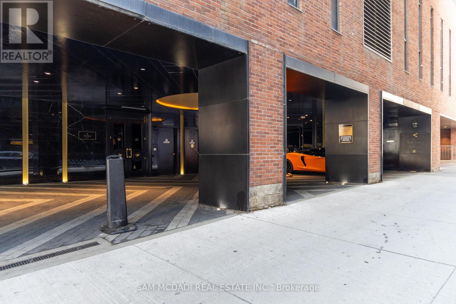 1603 - 88 Blue Jays Way, Toronto (Waterfront Communities), Ontario  M5V 0L7 - Photo 27 - C12901844