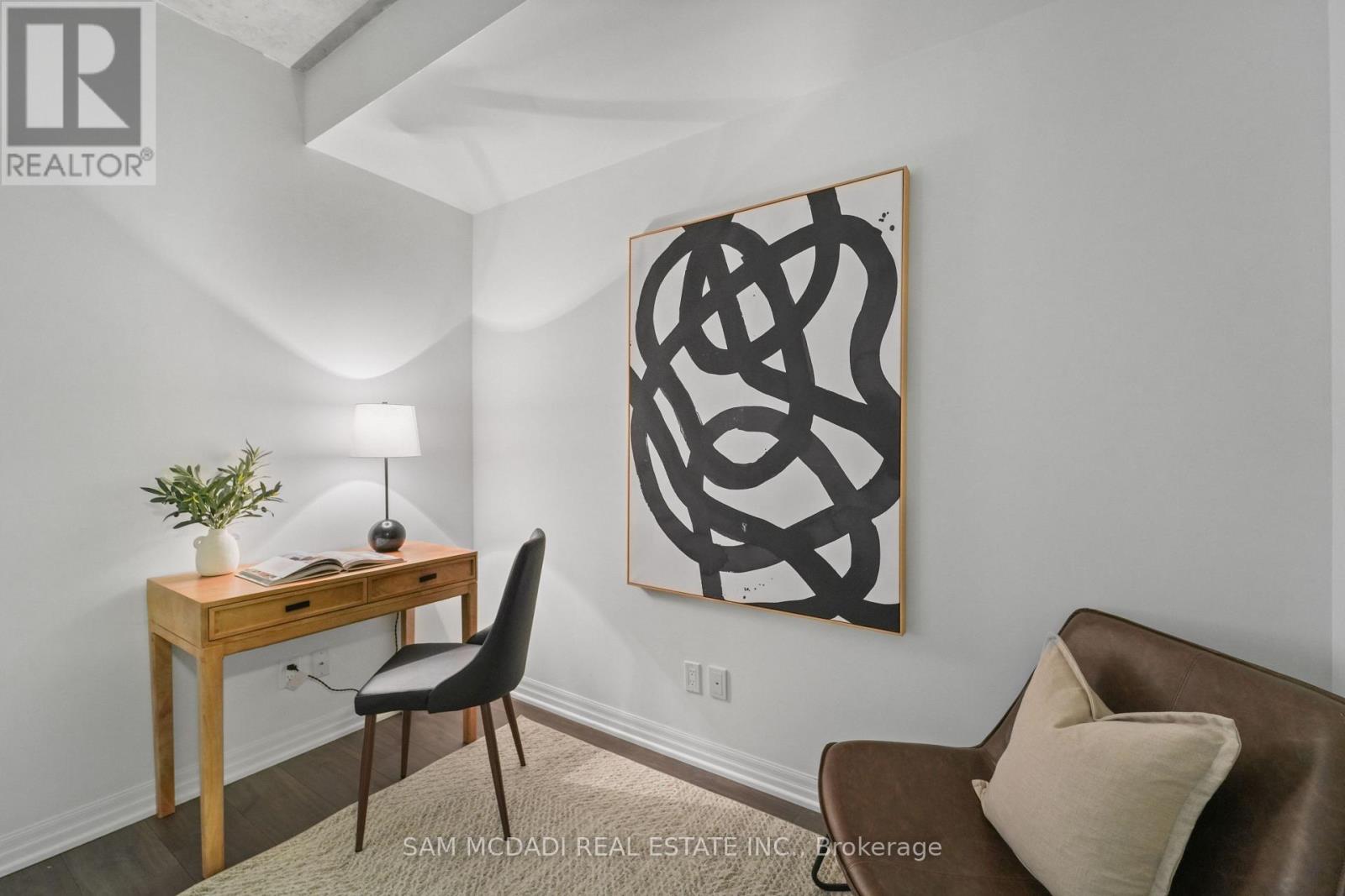 1603 - 88 Blue Jays Way, Toronto (Waterfront Communities), Ontario  M5V 0L7 - Photo 4 - C12901844