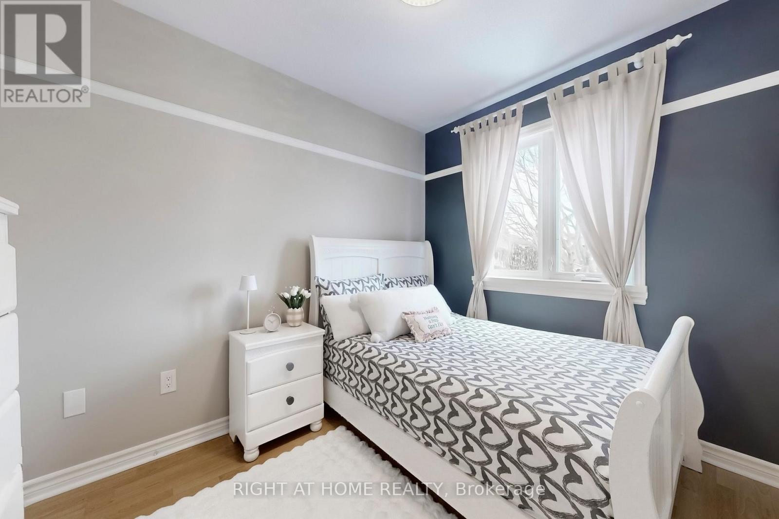 444 Flanagan Court, Newmarket, Ontario  L3X 2E9 - Photo 24 - N12901828