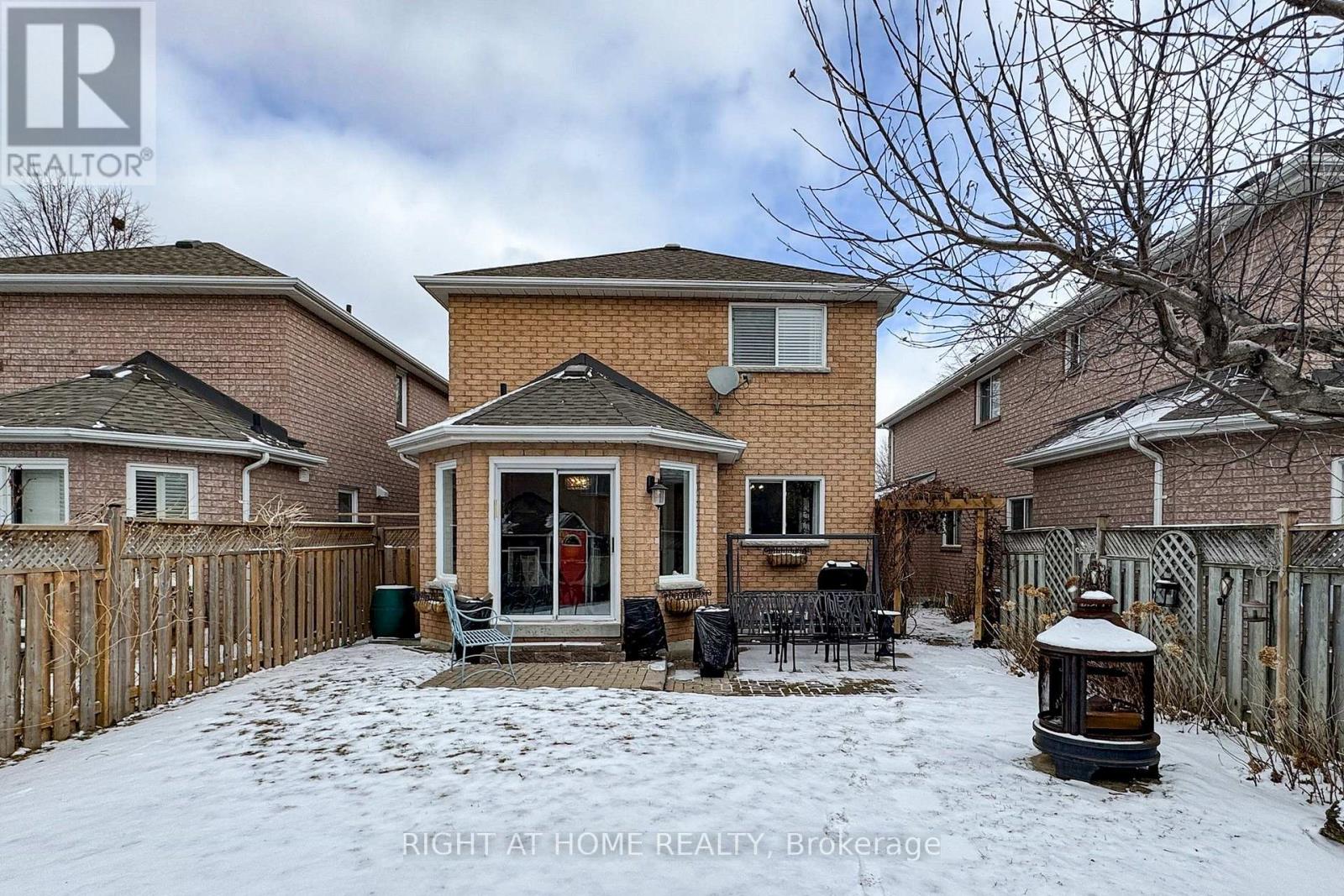 444 Flanagan Court, Newmarket, Ontario  L3X 2E9 - Photo 37 - N12901828