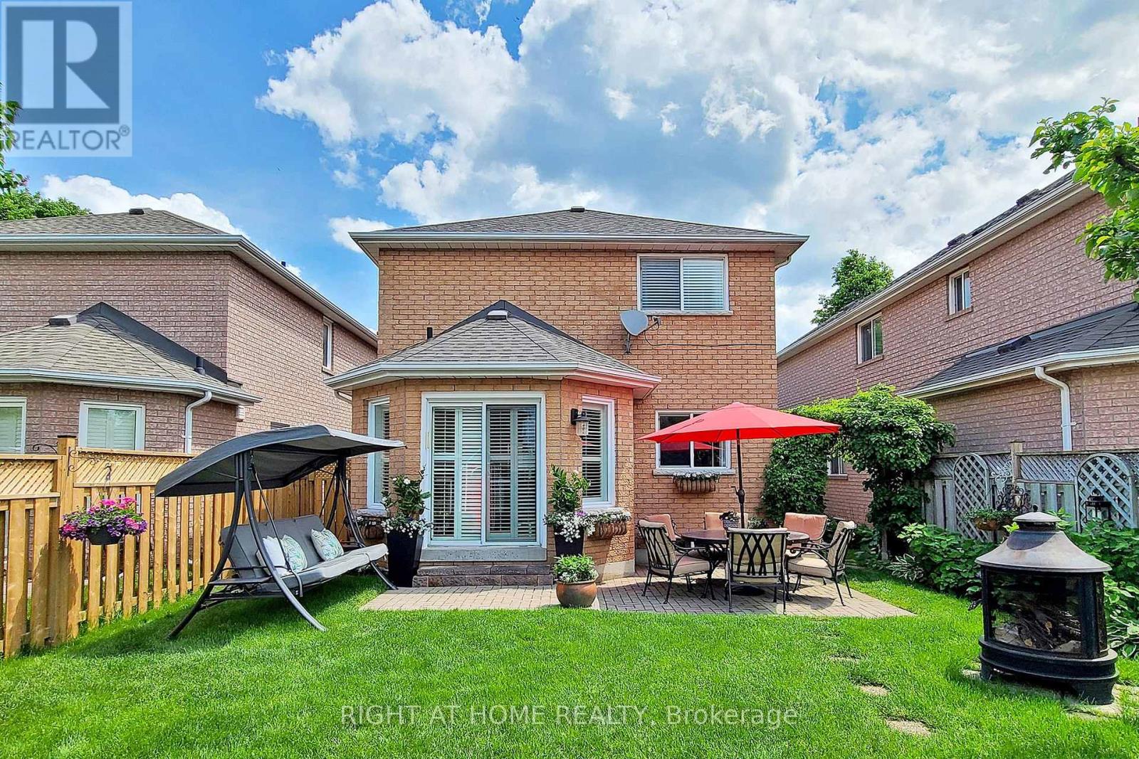 444 Flanagan Court, Newmarket, Ontario  L3X 2E9 - Photo 38 - N12901828