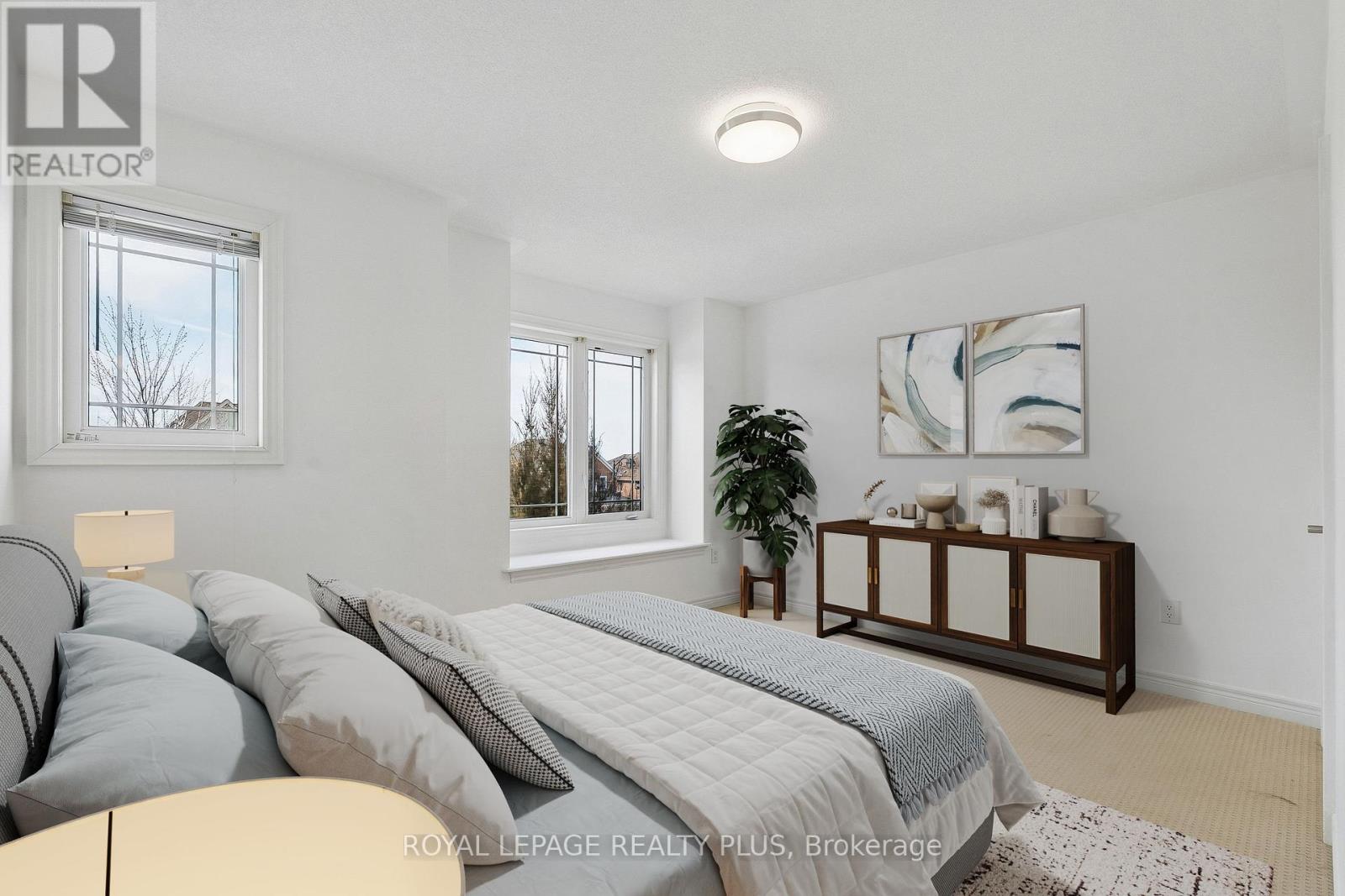 7 West Park Avenue, Bradford West Gwillimbury (Bradford), Ontario  L3Z 0A5 - Photo 16 - N12901850