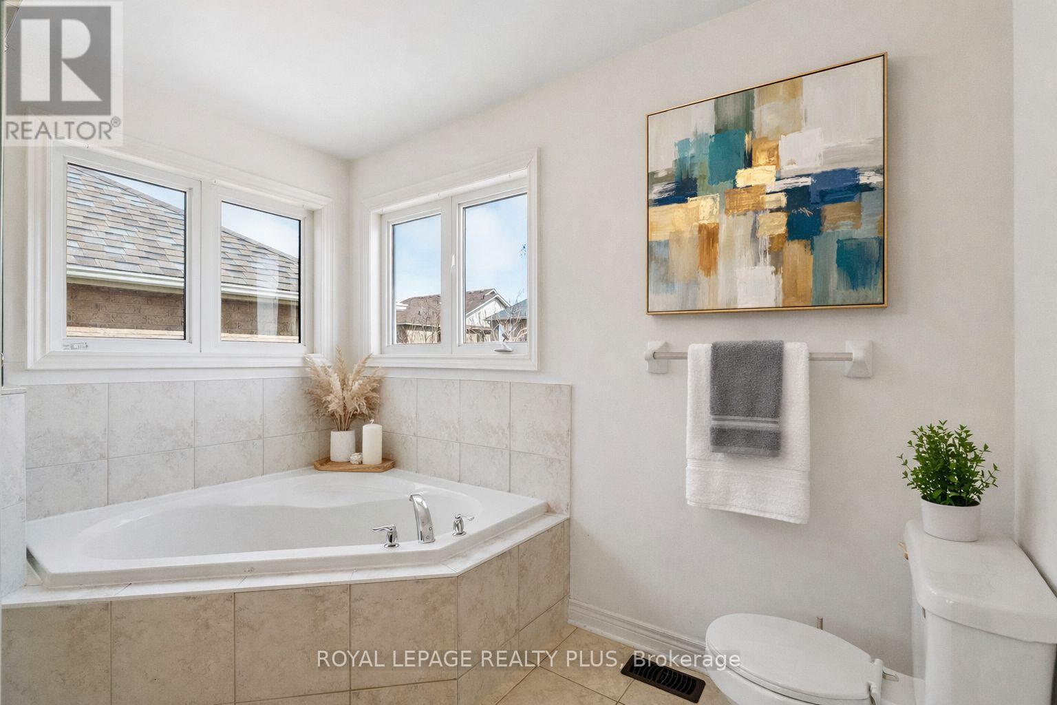 7 West Park Avenue, Bradford West Gwillimbury (Bradford), Ontario  L3Z 0A5 - Photo 22 - N12901850