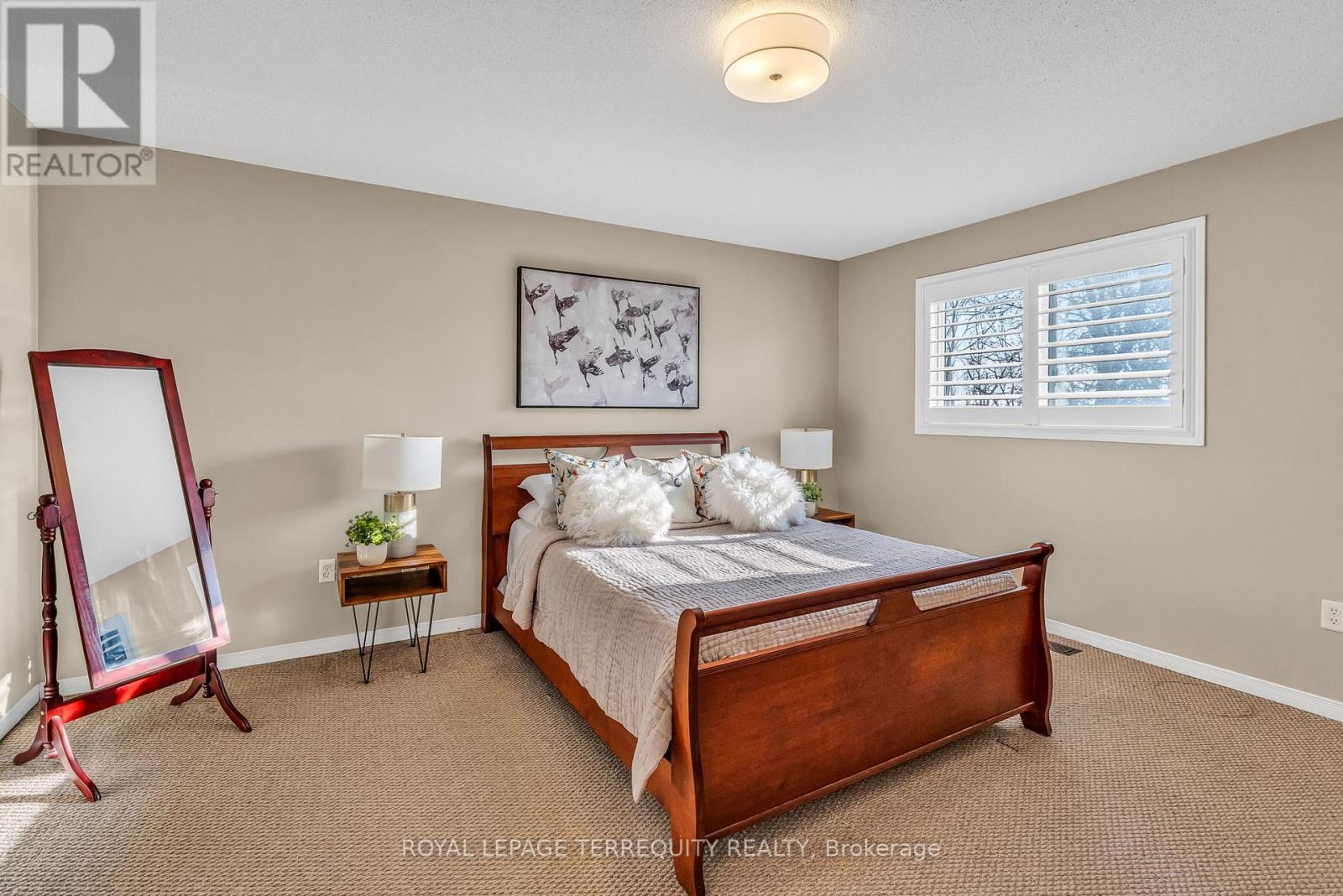 25 - 1276 Silvan Forest Drive, Burlington, Ontario  L7M 4V8 - Photo 22 - W12901818