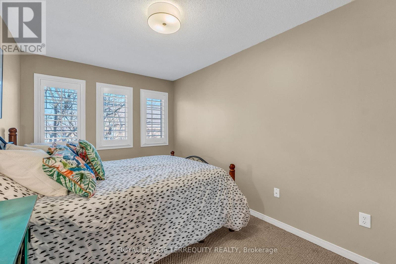 25 - 1276 Silvan Forest Drive, Burlington, Ontario  L7M 4V8 - Photo 31 - W12901818