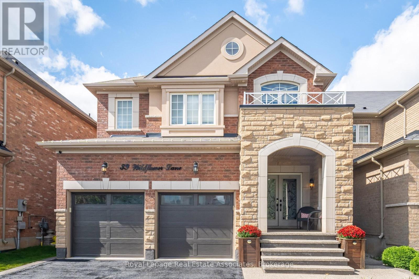 39 WILDFLOWER LANE, Halton Hills, Ontario