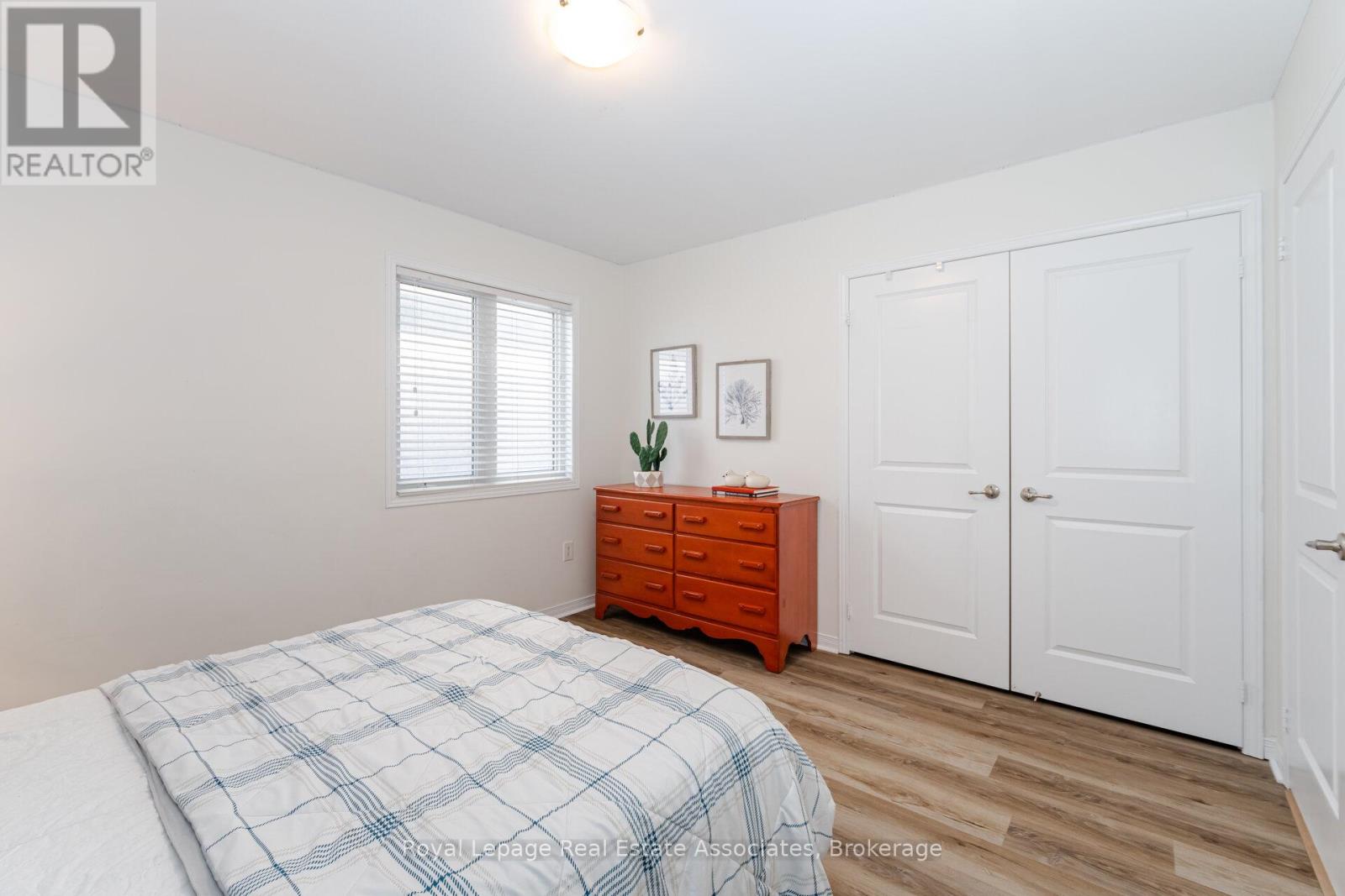 39 Wildflower Lane, Halton Hills, Ontario  L7G 0H8 - Photo 34 - W12901852