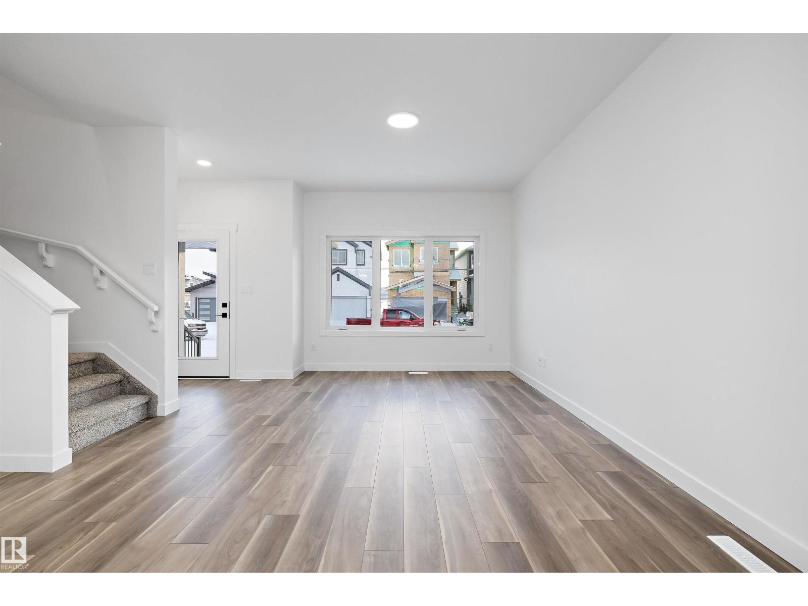 18924 28 Av Nw, Edmonton, Alberta  T6M 3H9 - Photo 6 - E4468958