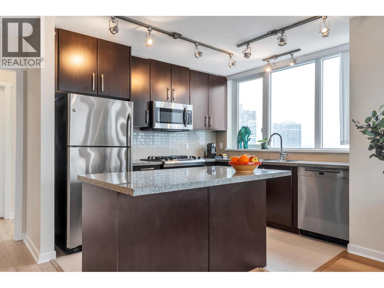 2301 651 Nootka Way, Port Moody, British Columbia  V3H 0A1 - Photo 8 - R3100140