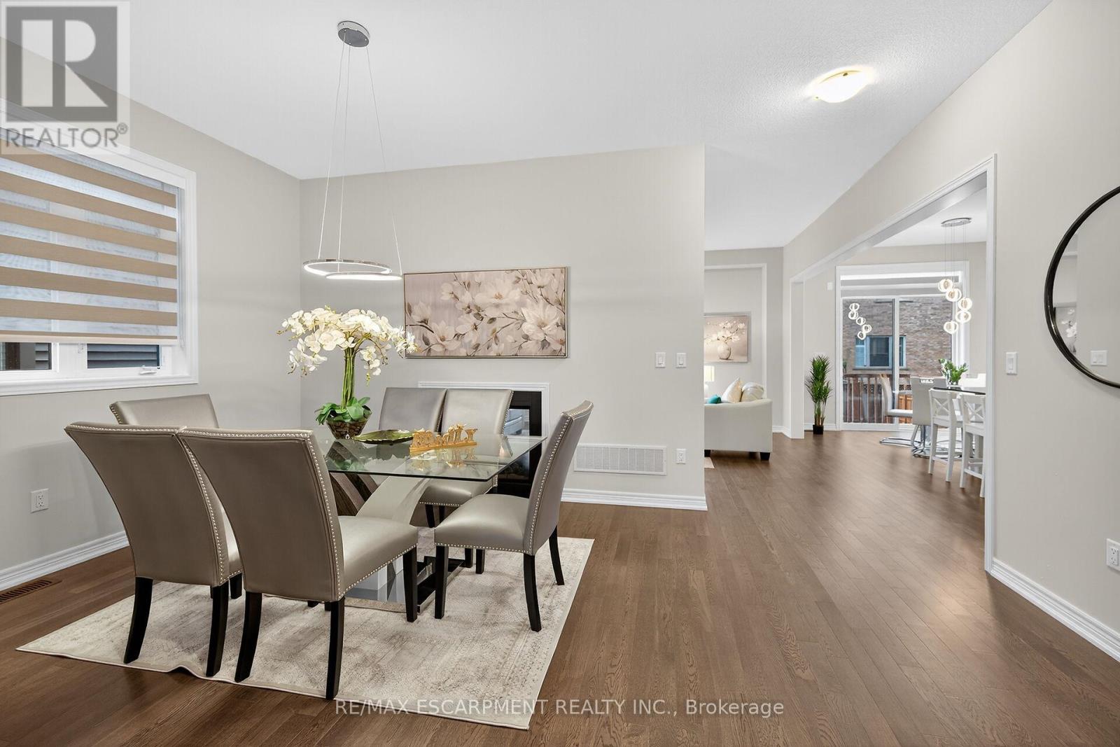 67 Starfire Crescent, Hamilton, Ontario  L8E 0K8 - Photo 5 - X12901858