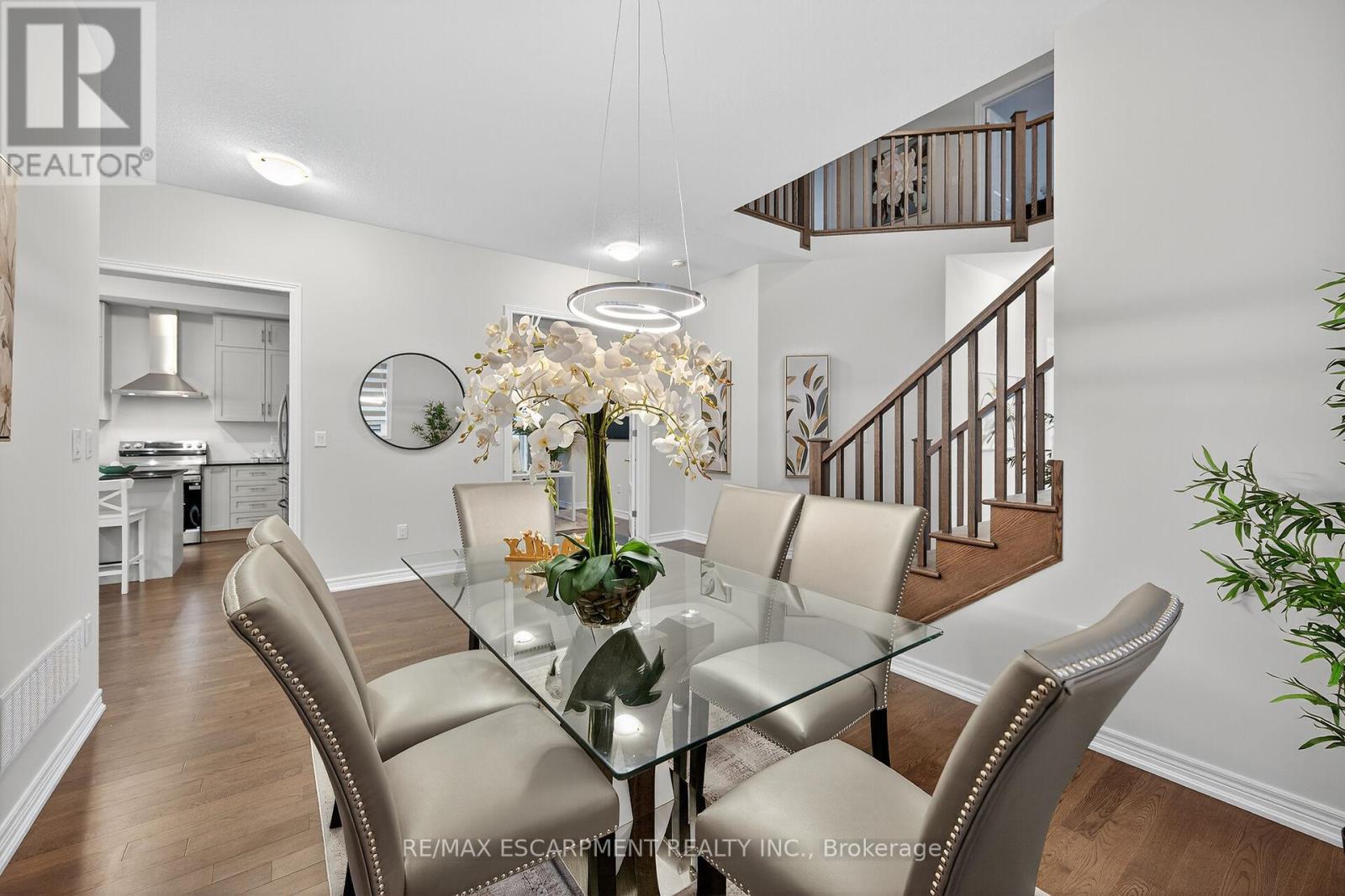 67 Starfire Crescent, Hamilton, Ontario  L8E 0K8 - Photo 7 - X12901858