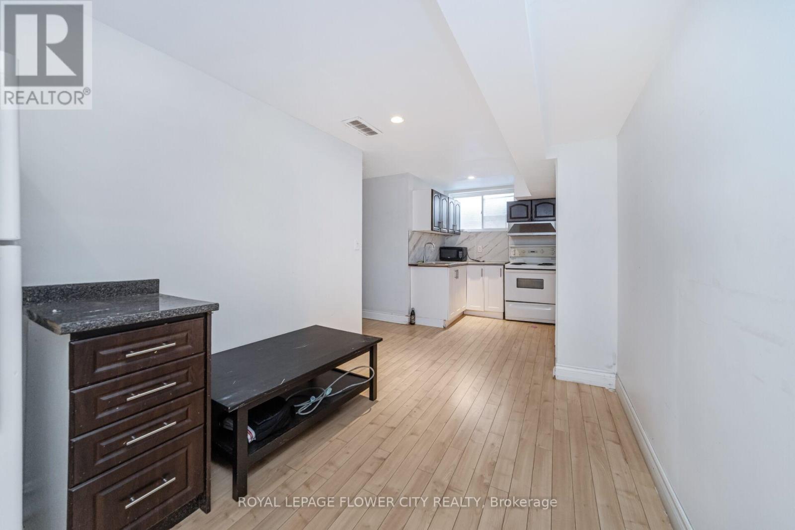 107 Skipton Crescent, Cambridge, Ontario  N3C 4P2 - Photo 39 - X12901868