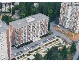 <div class="price">$399,900</div> 202 2012 Fullerton Avenue, North Vancouver<br><div style="margin-bottom:8px;"><small>Sutton Centre Realty</small></div><div class='bed_bath'>1 Bed | 1 Bath</div>