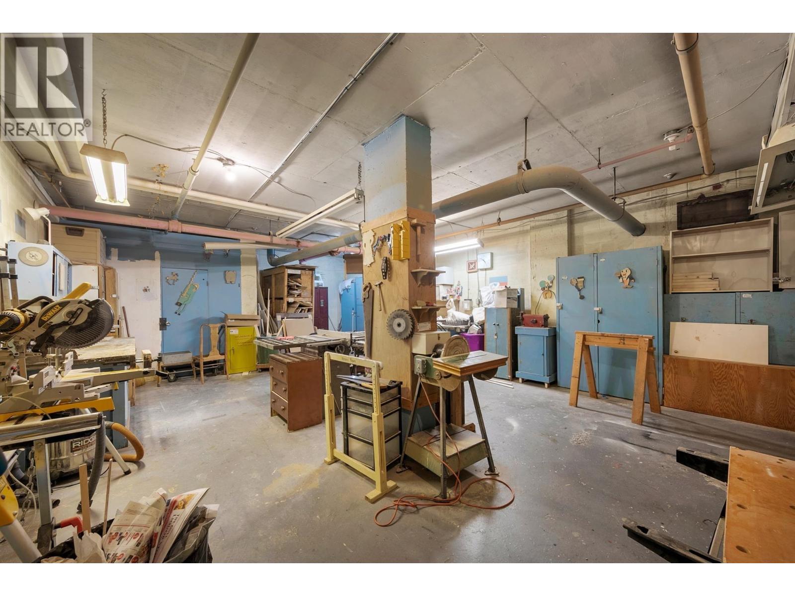 202 2012 Fullerton Avenue, North Vancouver, British Columbia  V7P 3E3 - Photo 16 - R3101710