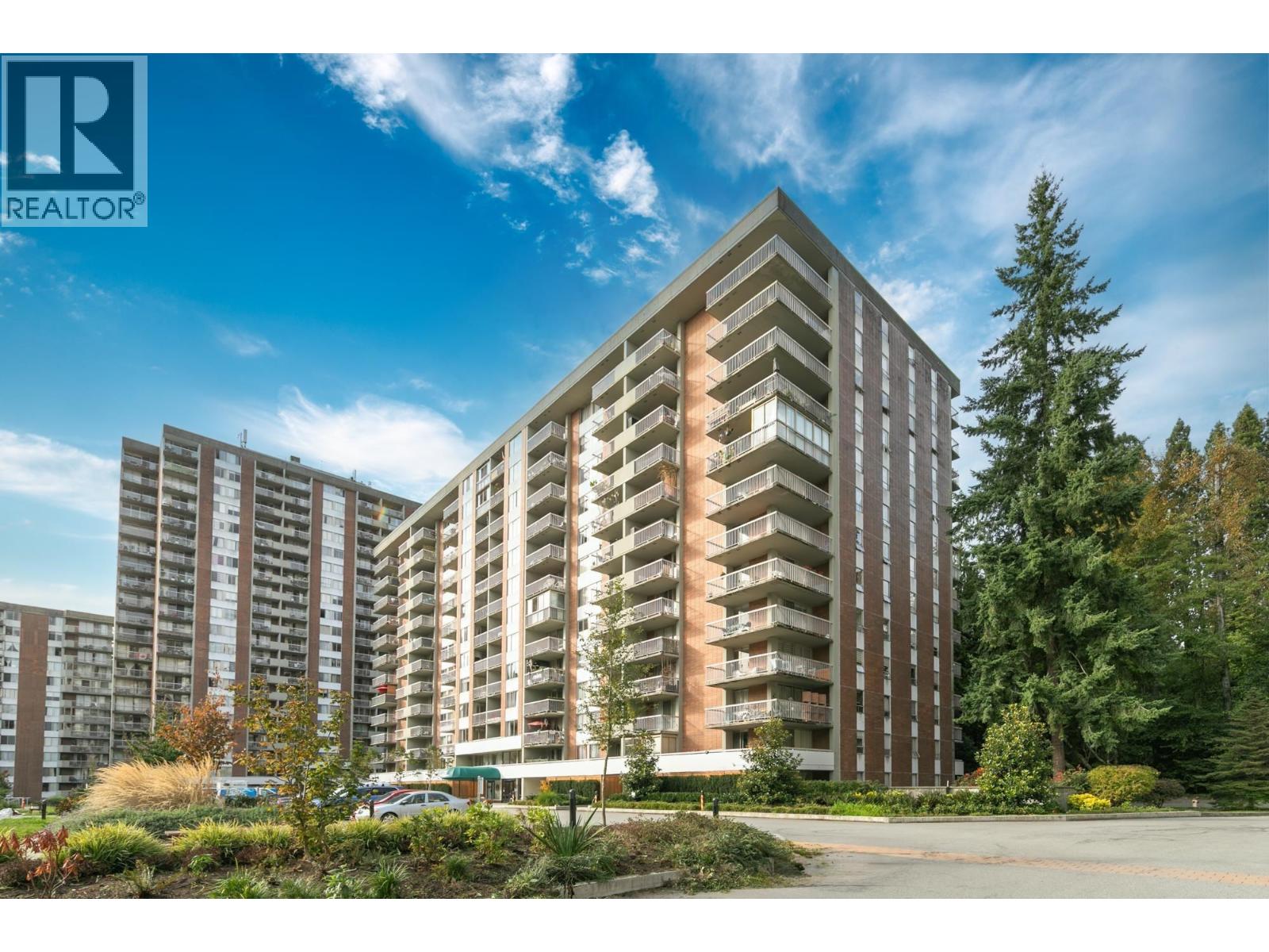 202 2012 Fullerton Avenue, North Vancouver, British Columbia  V7P 3E3 - Photo 3 - R3101710