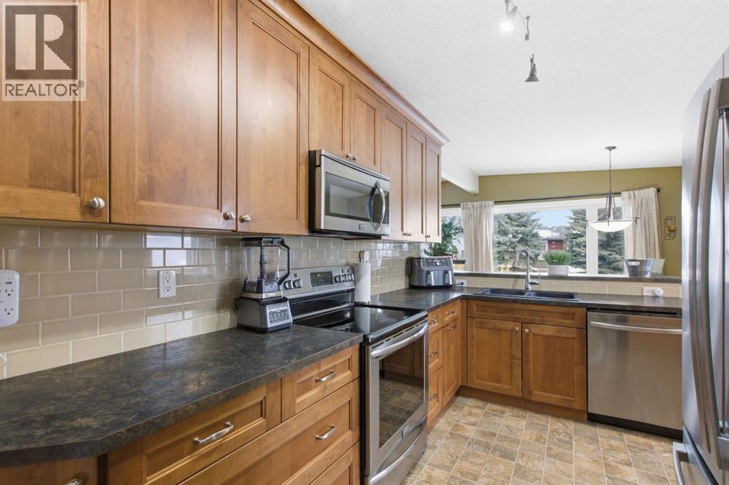 623 104 Avenue Sw, Calgary, Alberta  T2W 0A4 - Photo 12 - A2293626