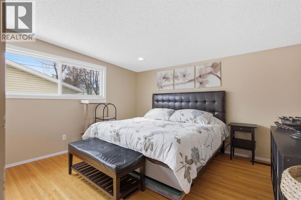 623 104 Avenue Sw, Calgary, Alberta  T2W 0A4 - Photo 15 - A2293626