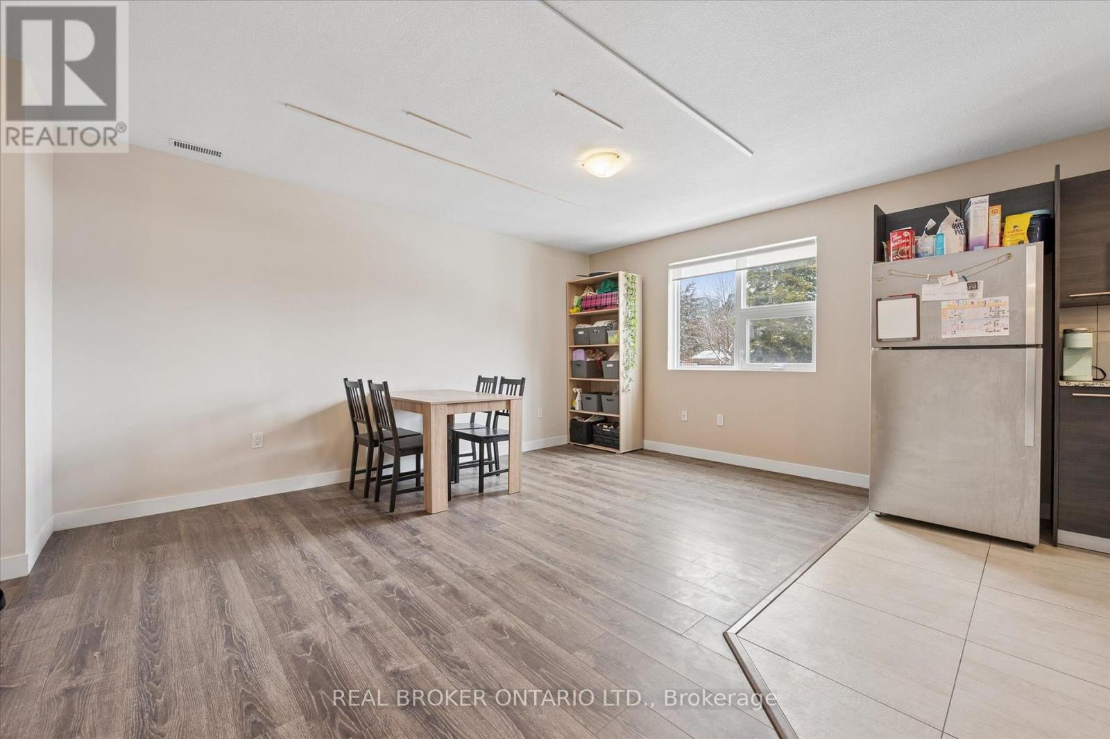 219 - 288 Albert Street, Waterloo, Ontario  N2L 0G9 - Photo 11 - X12885130