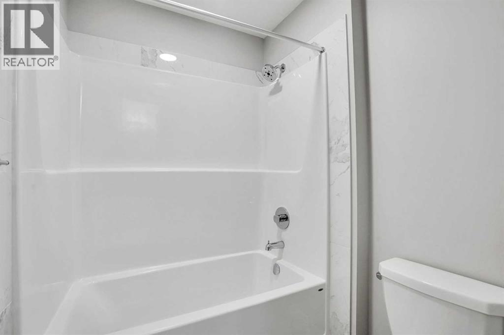 179 Lucas Heights Nw, Calgary, Alberta  T3P 1X4 - Photo 28 - A2286619