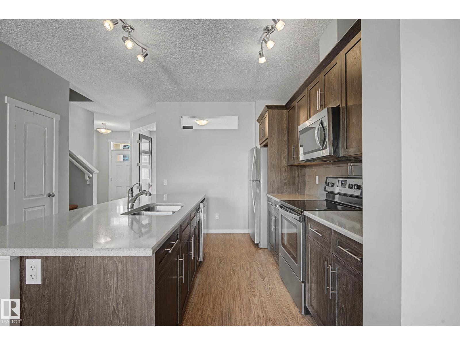 2577 Coughlan Rd Sw, Edmonton, Alberta  T6W 2Z6 - Photo 10 - E4477099