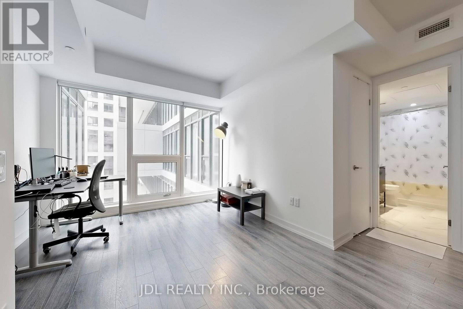 501 - 77 Shuter Street, Toronto, Ontario  M5B 0B8 - Photo 6 - C12901876