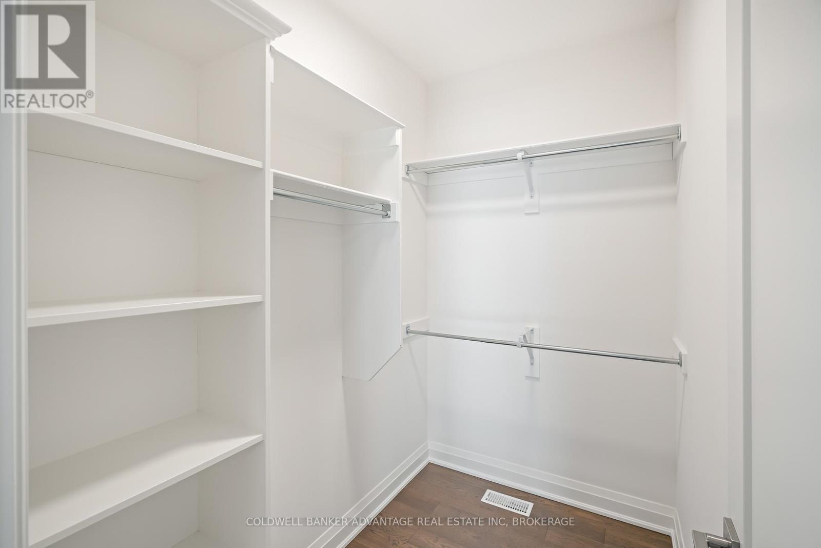 40 Carrick Trail, Welland, Ontario  L3C 0E7 - Photo 18 - X12901880