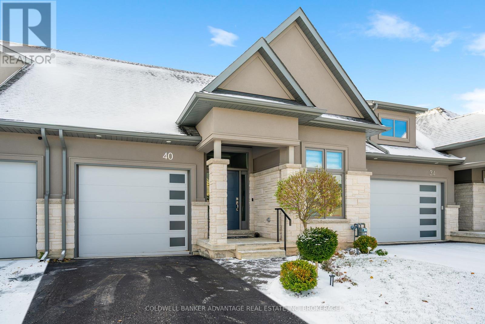 40 Carrick Trail, Welland, Ontario  L3C 0E7 - Photo 2 - X12901880