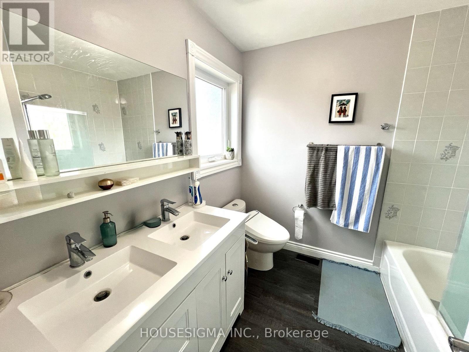 123 Wildberry Crescent, Vaughan, Ontario  L4H 2C4 - Photo 15 - N12901884