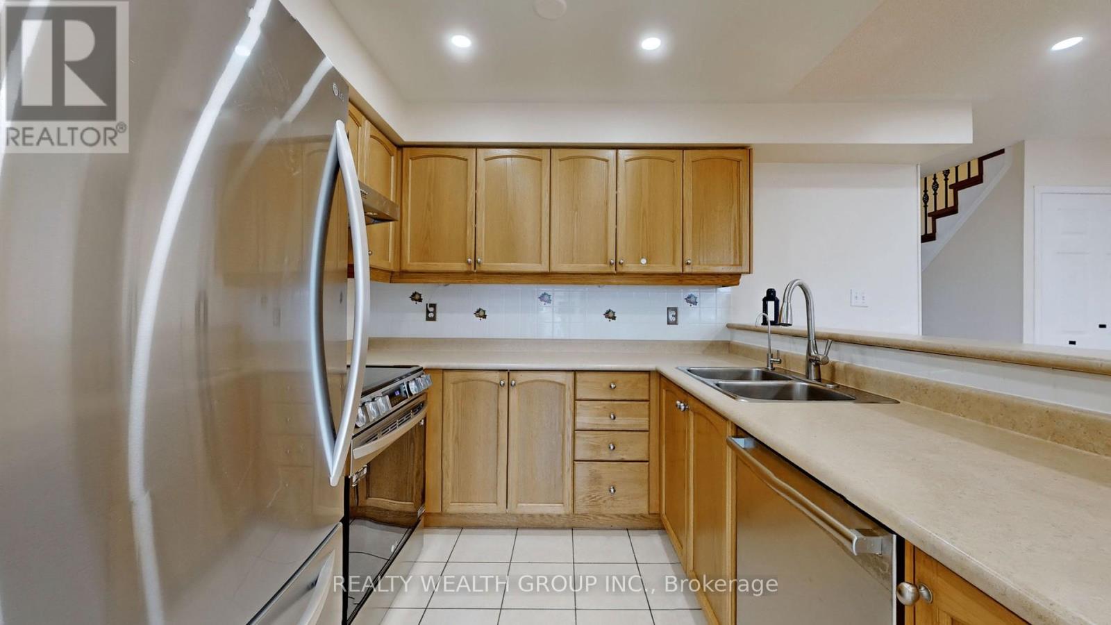 Upper - 7 Gadwall Avenue, Barrie (Painswick South), Ontario  L4N 8X6 - Photo 15 - S12901896