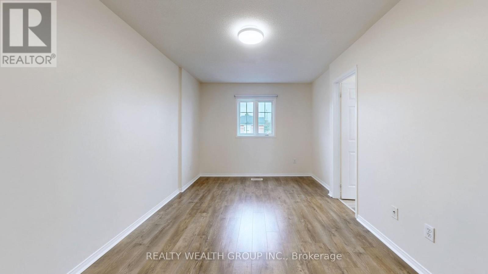 Upper - 7 Gadwall Avenue, Barrie (Painswick South), Ontario  L4N 8X6 - Photo 20 - S12901896