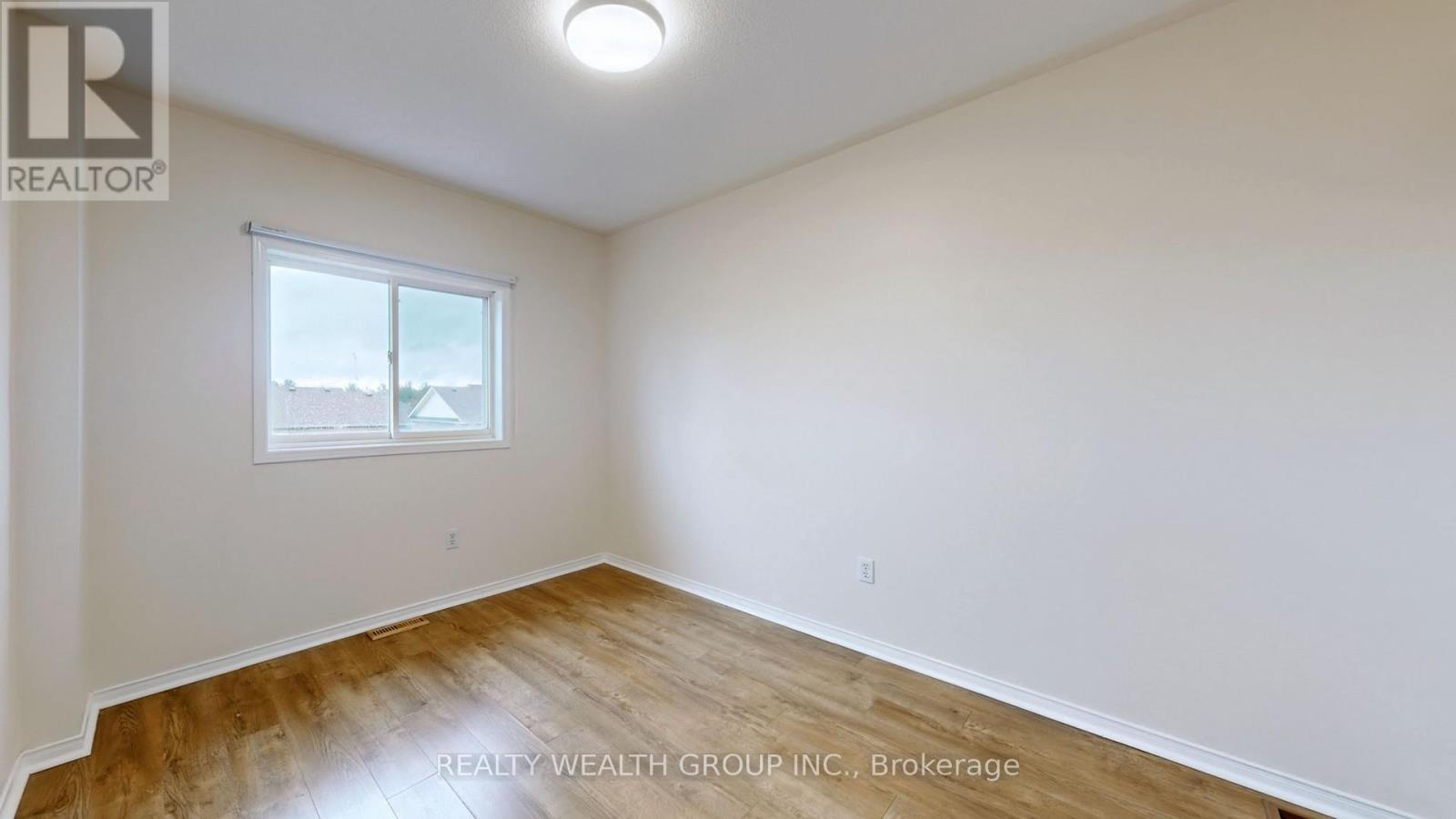 Upper - 7 Gadwall Avenue, Barrie (Painswick South), Ontario  L4N 8X6 - Photo 23 - S12901896