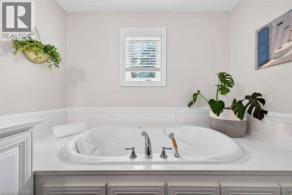 4 Peter Street, Hamilton, Ontario  L8B 0Z4 - Photo 25 - 40813682