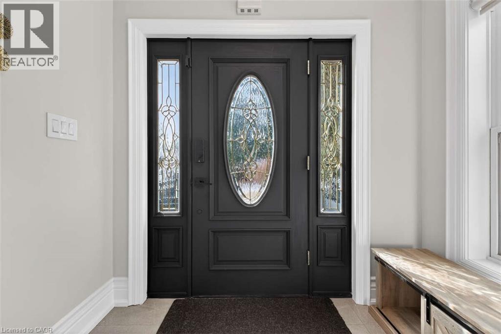 4 Peter Street, Hamilton, Ontario  L8B 0Z4 - Photo 3 - 40813682