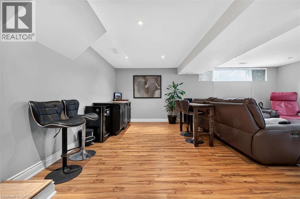 4 Peter Street, Hamilton, Ontario  L8B 0Z4 - Photo 37 - 40813682