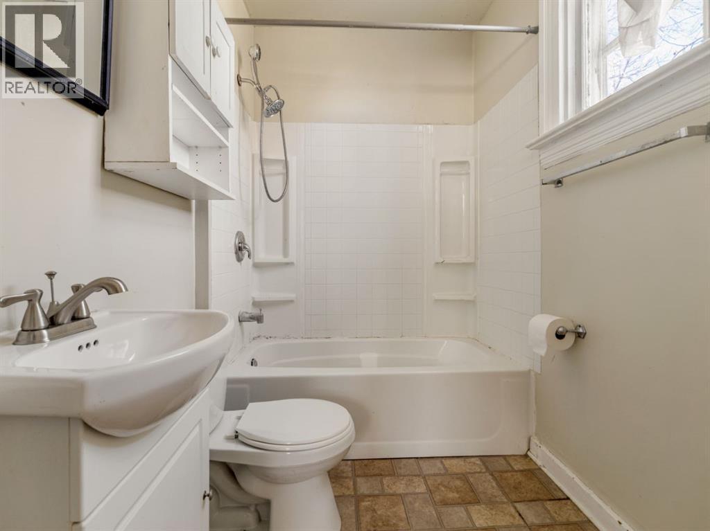 1249 5a Avenue S, Lethbridge, Alberta  T1J 0T3 - Photo 26 - A2283505