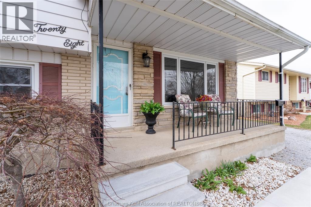 28 Tasan Crescent, Chatham, Ontario  N7L 4V1 - Photo 4 - 26004679