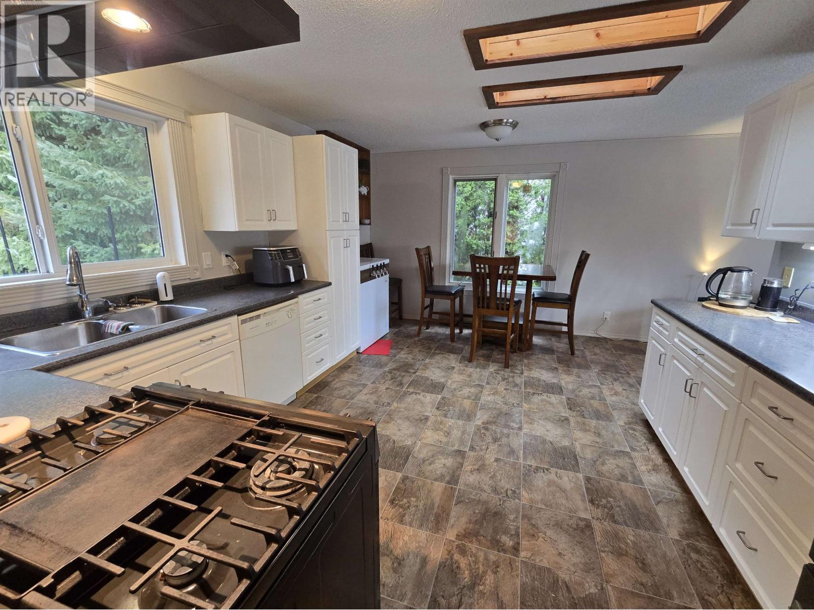 3666 Hawthorne Avenue, Terrace, British Columbia  V8G 5E2 - Photo 7 - R3101776