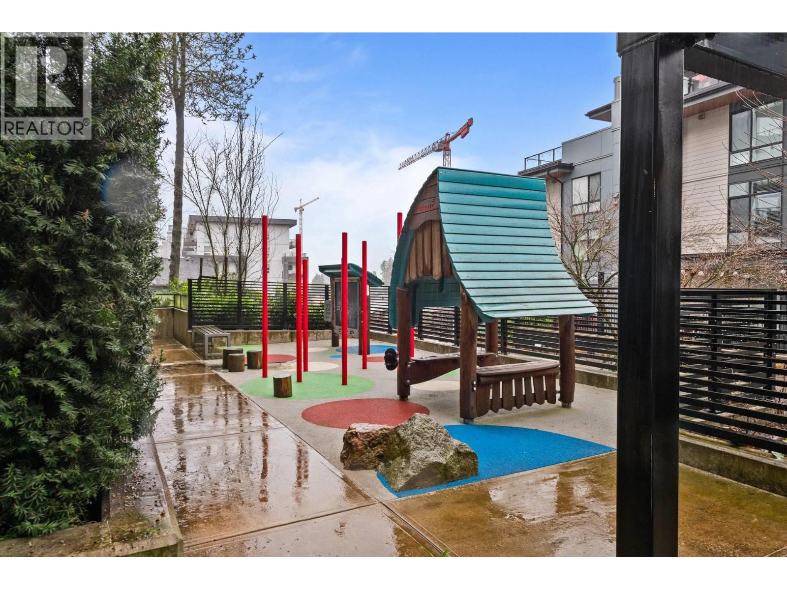 203 707 Como Lake Avenue, Coquitlam, British Columbia  V3J 0J5 - Photo 21 - R3099967