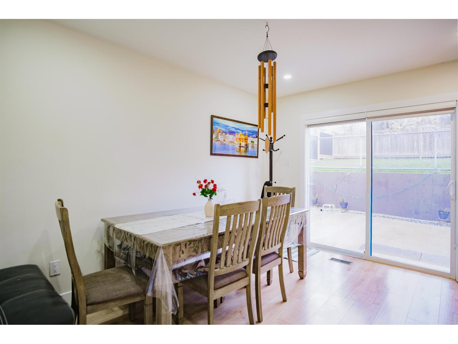 32347 Brant Avenue, Mission, British Columbia  V2V 4Y9 - Photo 12 - R3101010