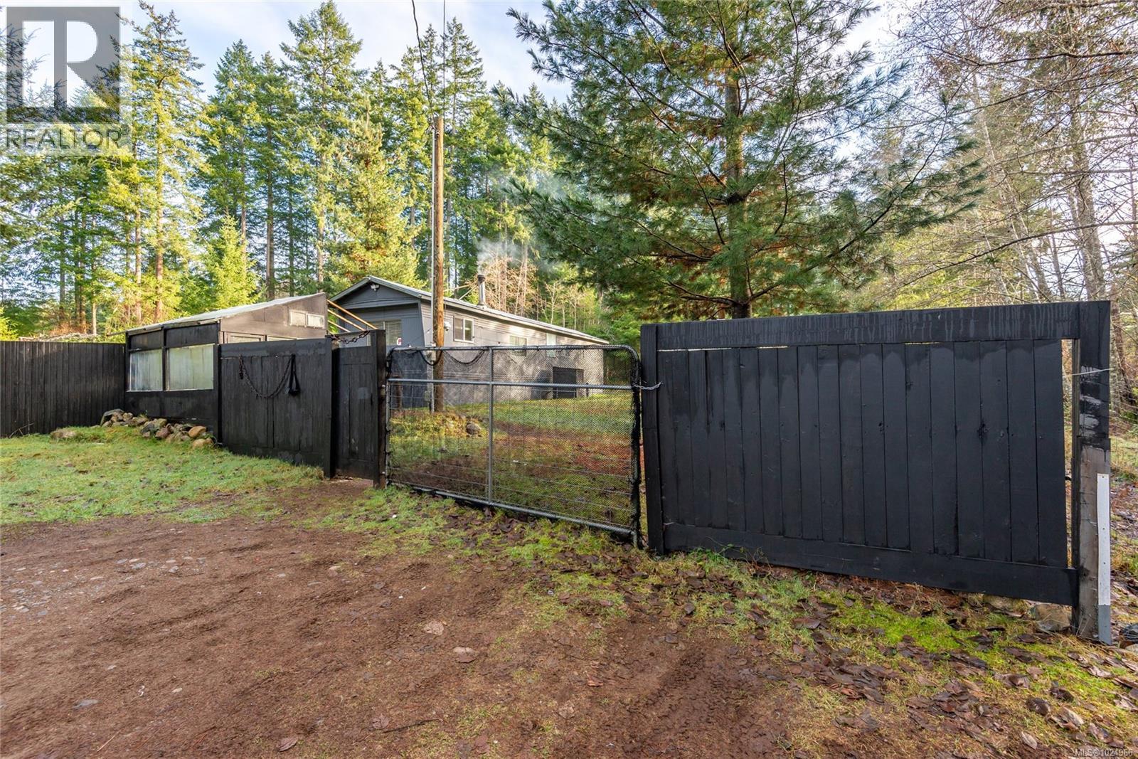 360 Cape Mudge Rd, Quadra Island, British Columbia  V0P 1H0 - Photo 51 - 1024966