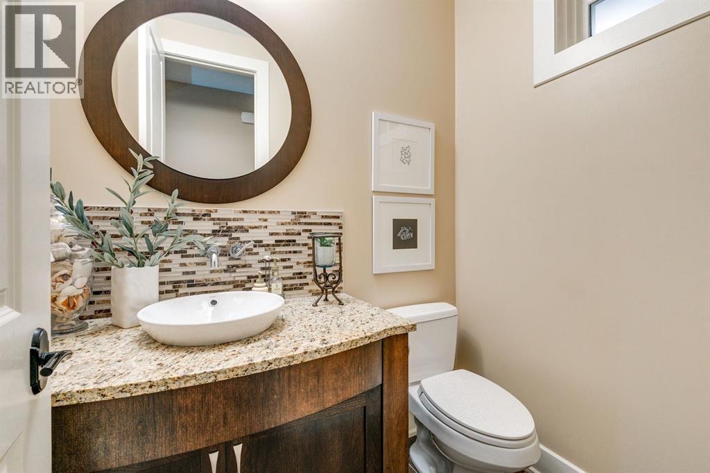 1727 Bowness Road NW, Calgary, Alberta  T2N 3K3 - Photo 26 - A2285260