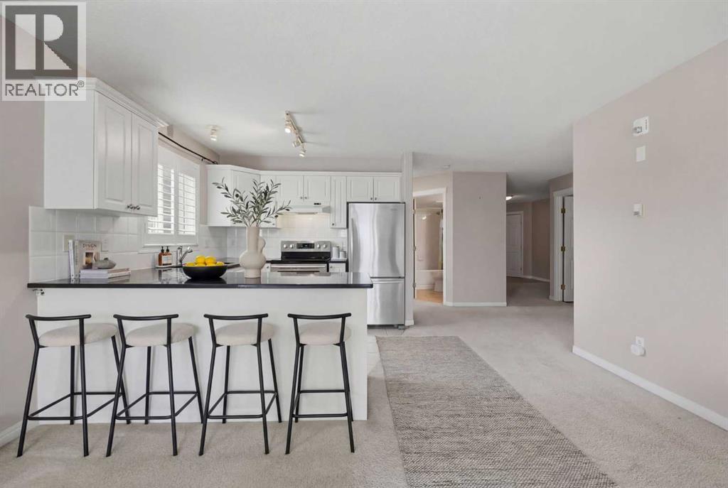 203, 26 Country Hills View Nw, Calgary, Alberta T3K 5A4 - Photo 5 - A2292636