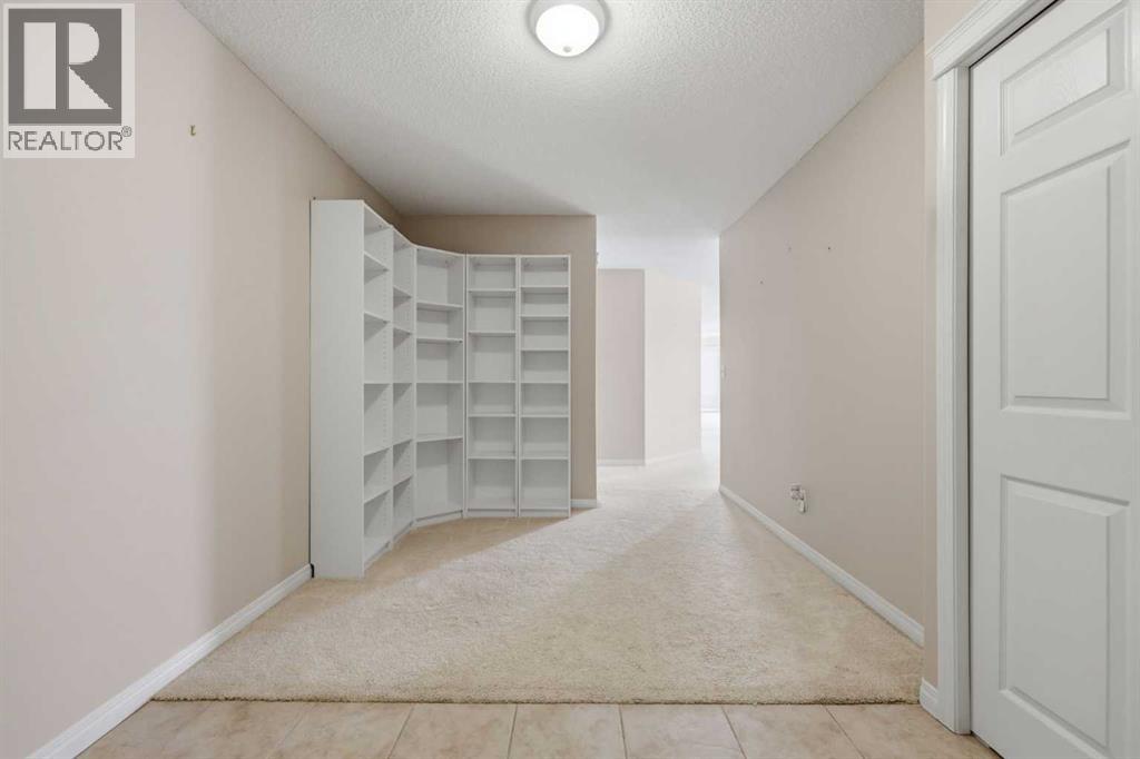 203, 26 Country Hills View Nw, Calgary, Alberta T3K 5A4 - Photo 4 - A2292636