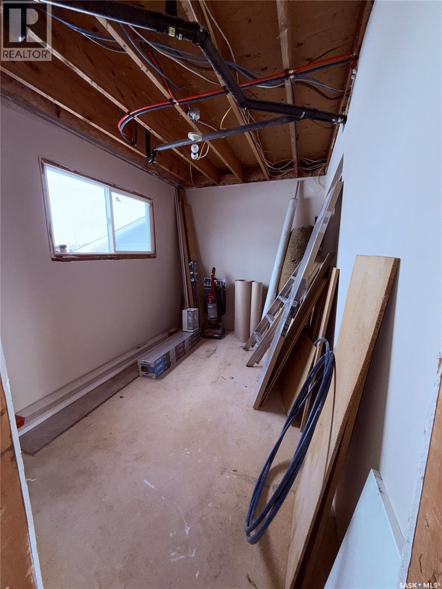 722 Aqualane Avenue, Aquadeo, Saskatchewan  S0M 1E0 - Photo 14 - SK030867