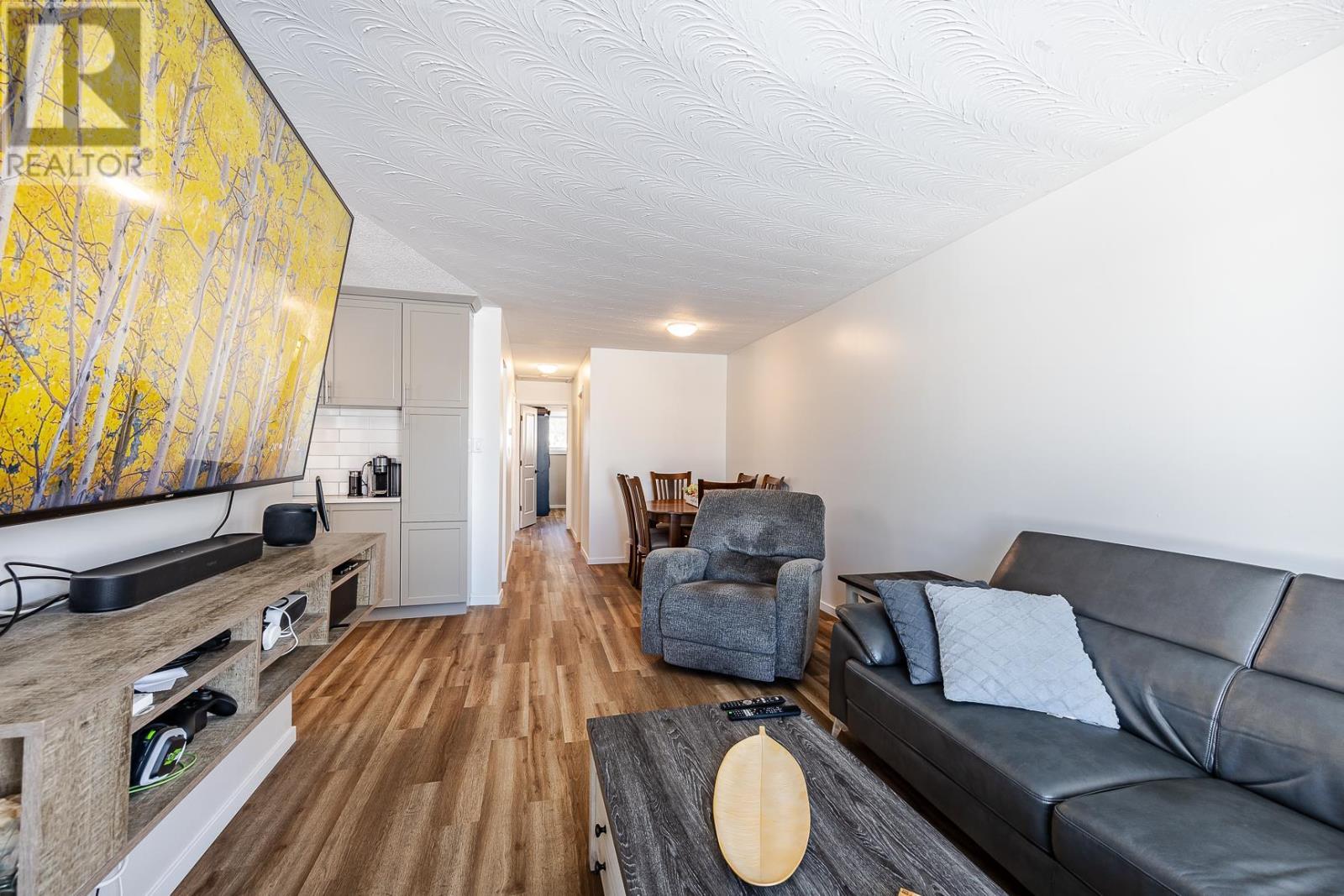 93 Pozzebon Cres, Sault Ste. Marie, Ontario  P6C 6B4 - Photo 7 - SM260498