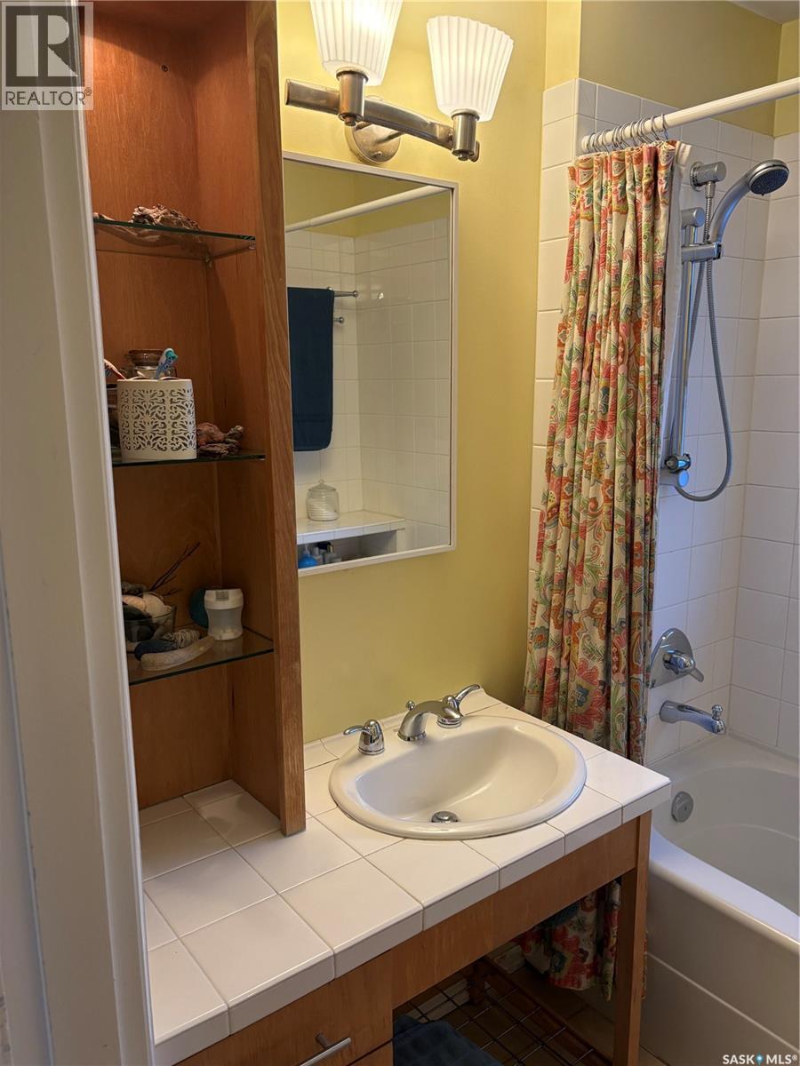 2620 Angus Street, Regina, Saskatchewan  S4T 2A5 - Photo 36 - SK030860