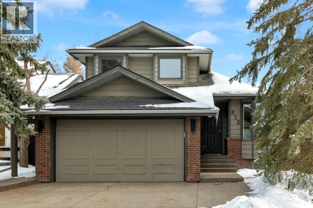 812 Shawnee Drive SW, Calgary, Alberta