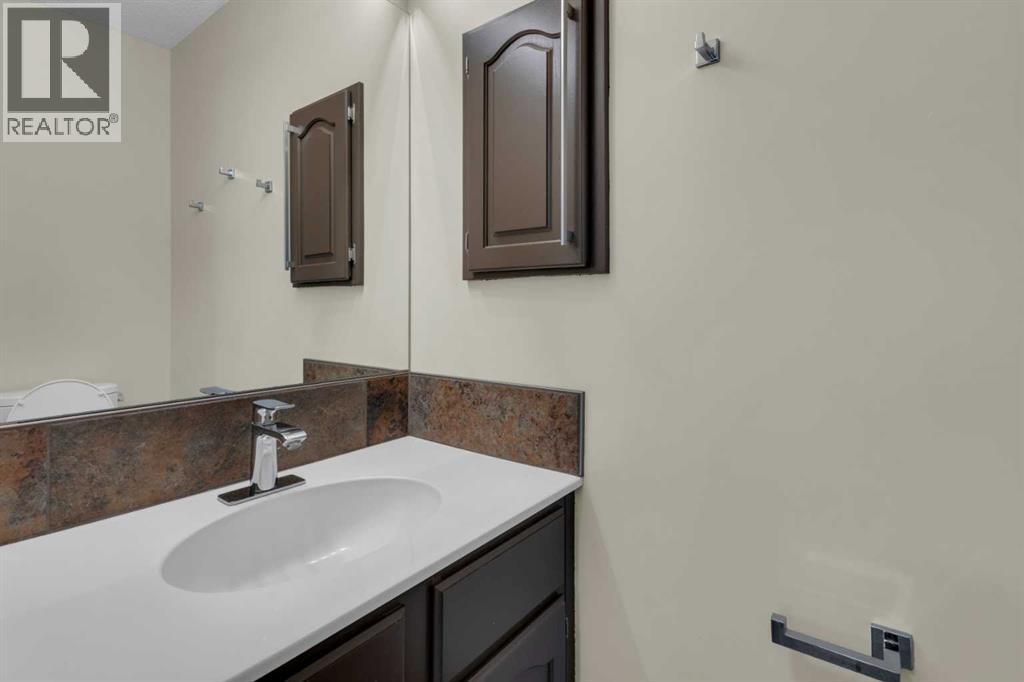 812 Shawnee Drive Sw, Calgary, Alberta  T2Y 1W8 - Photo 18 - A2290265